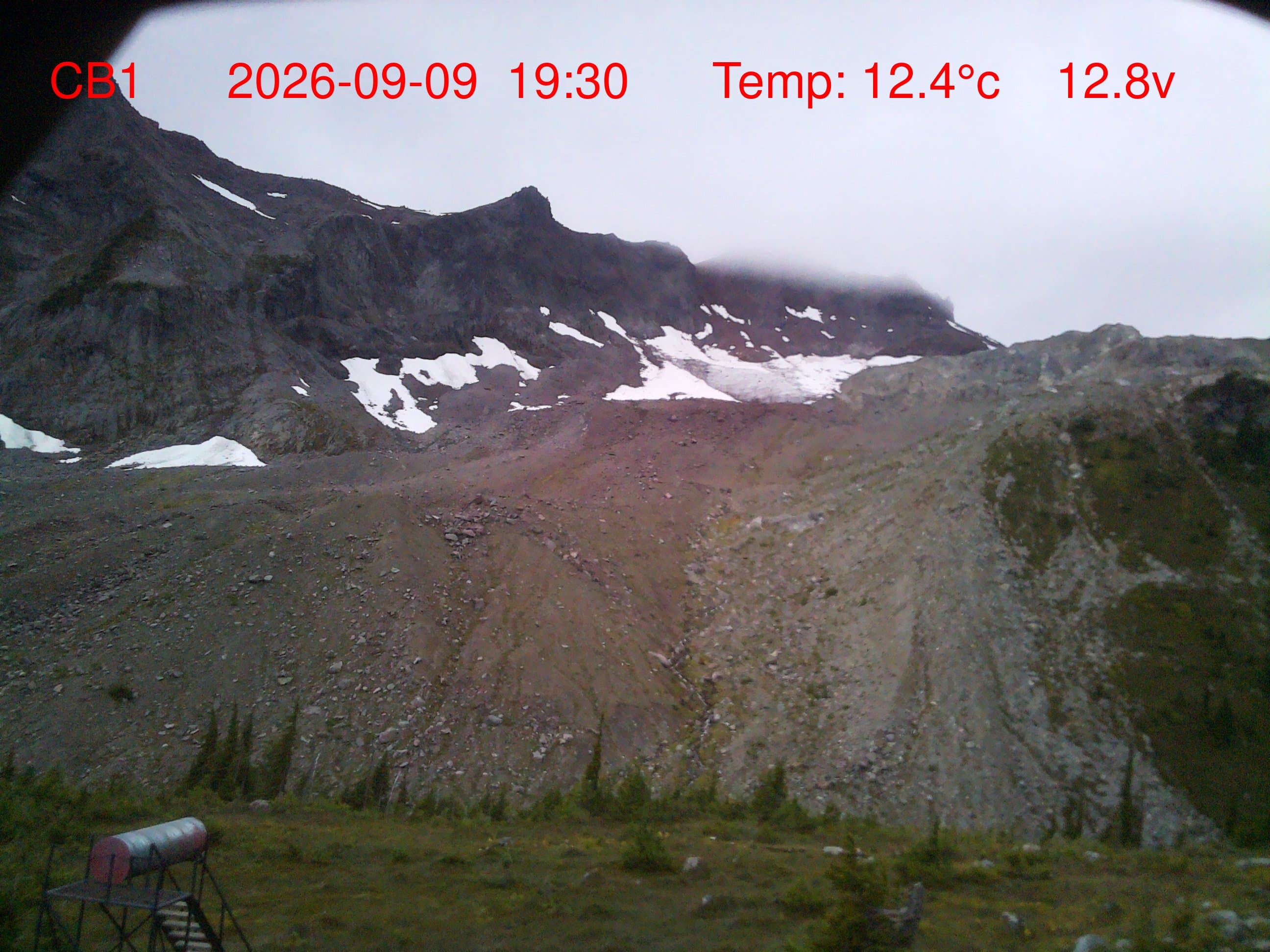 Latest view from the Chocolate Bowl Rescue Cache webcam